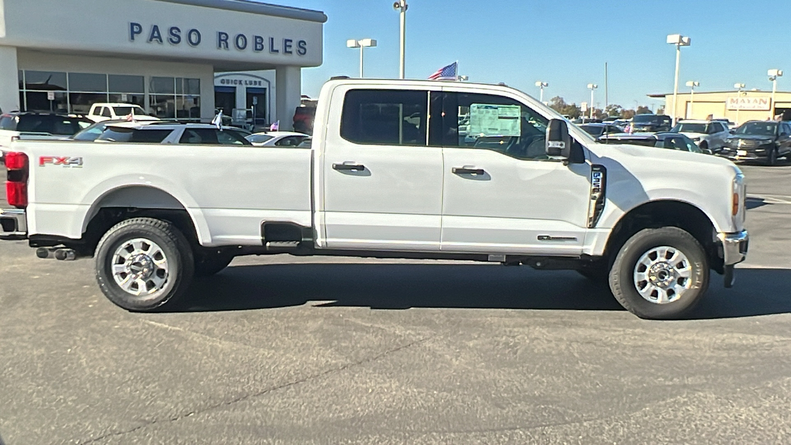 2024 Ford F-350SD XLT 2