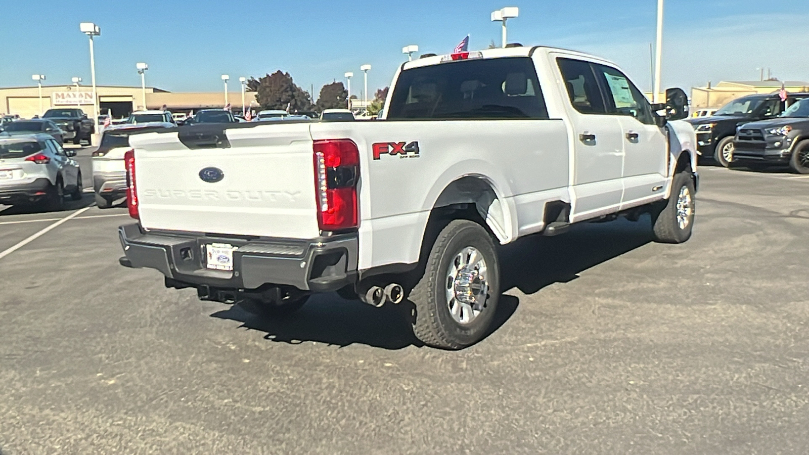 2024 Ford F-350SD XLT 3