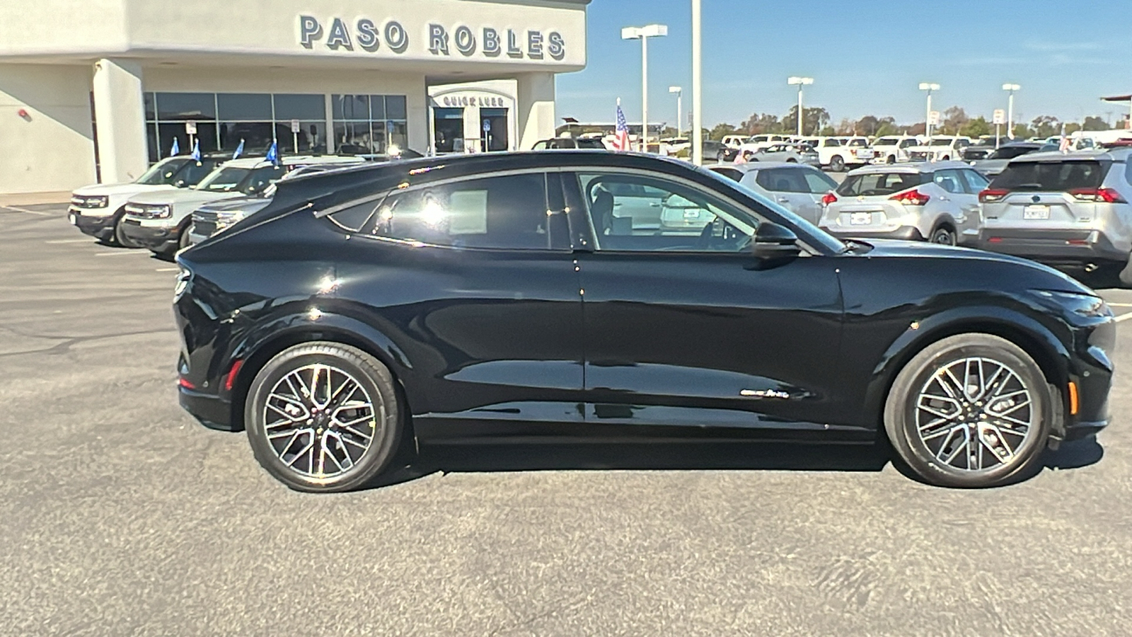 2024 Ford Mustang Mach-E Premium 2