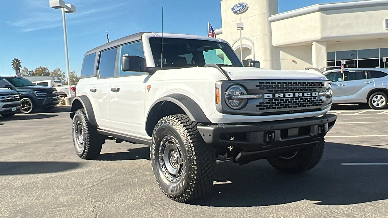 2024 Ford Bronco Badlands 1