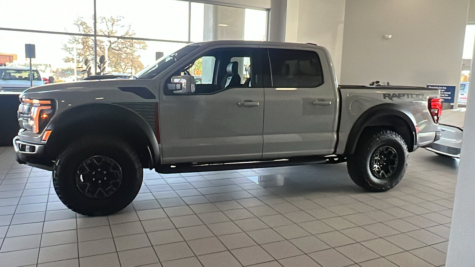 2024 Ford F-150 Raptor 5