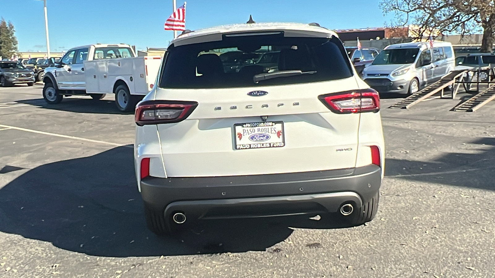 2025 Ford Escape ST-Line 4