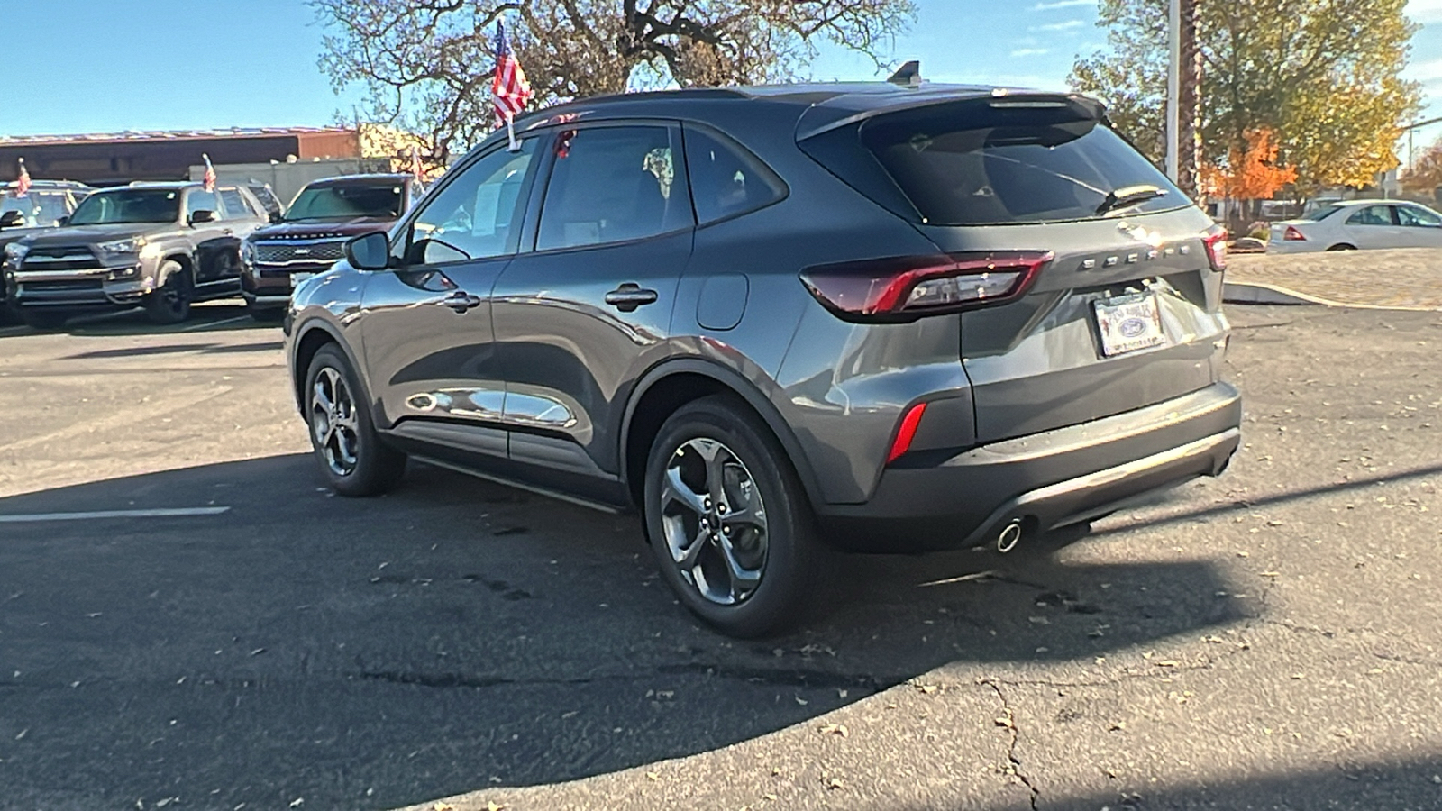 2025 Ford Escape Hybrid ST-Line 5