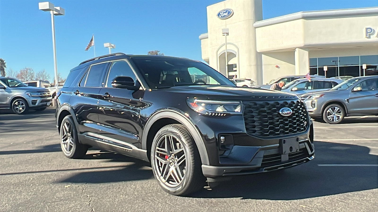 2025 Ford Explorer ST 1