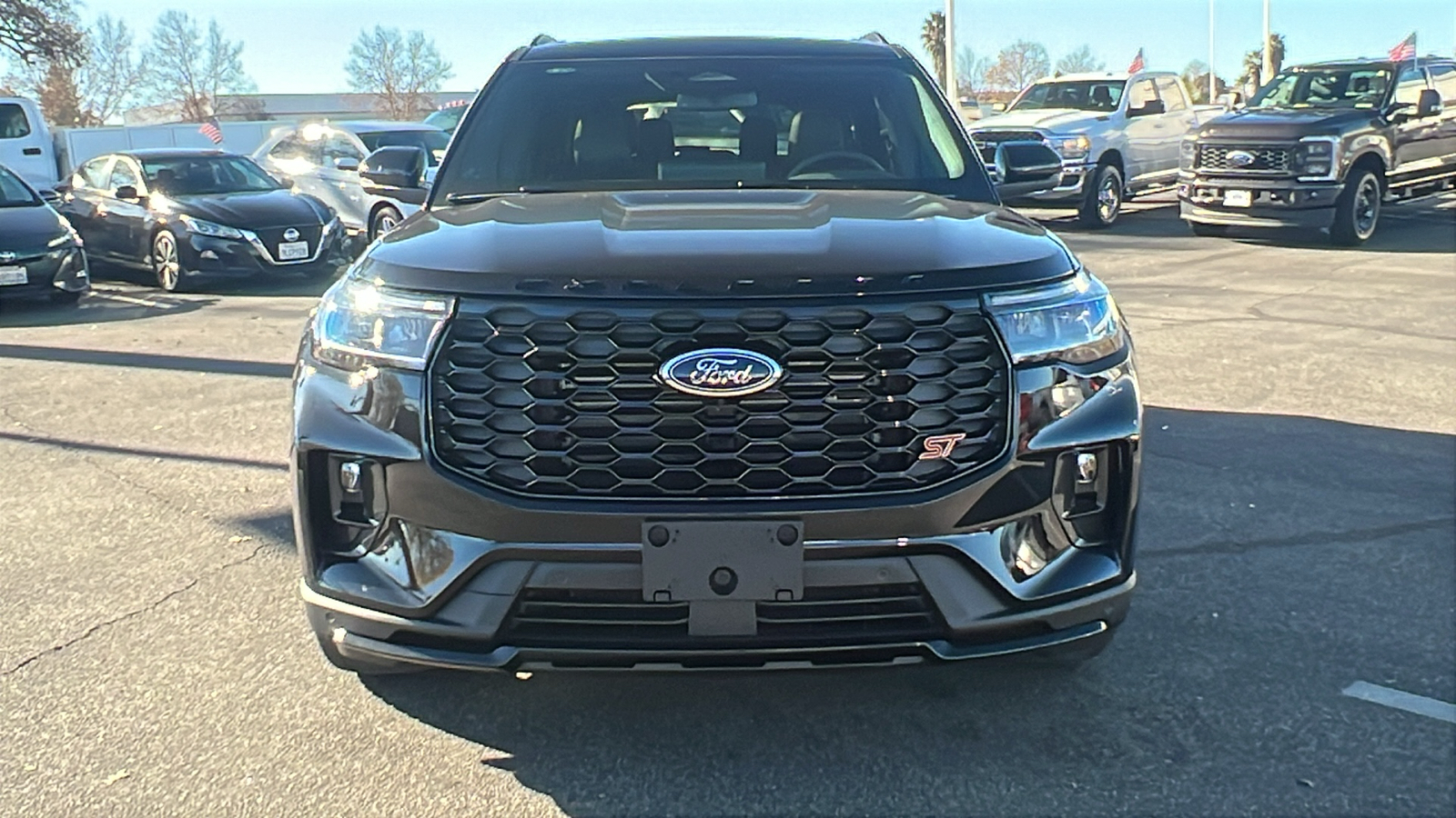 2025 Ford Explorer ST 8