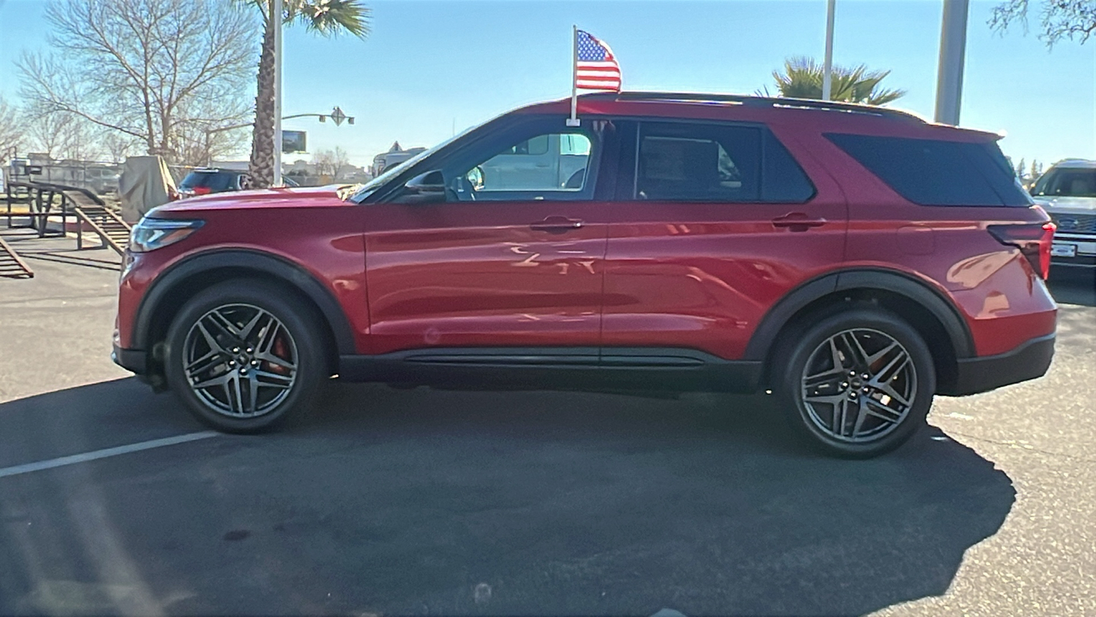 2025 Ford Explorer ST 6