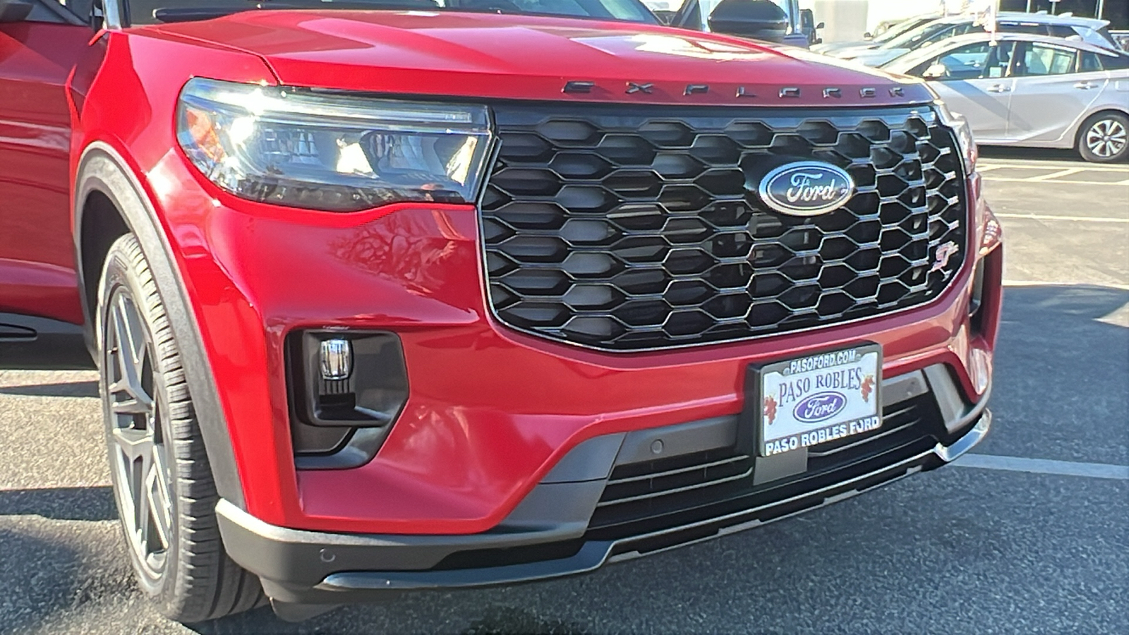 2025 Ford Explorer ST 10