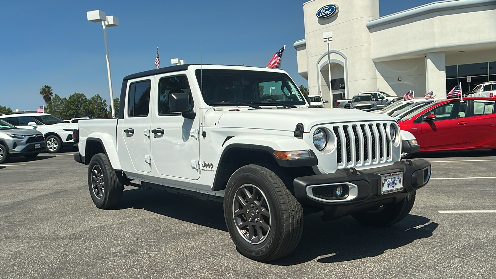 2023 Jeep Gladiator Overland 1