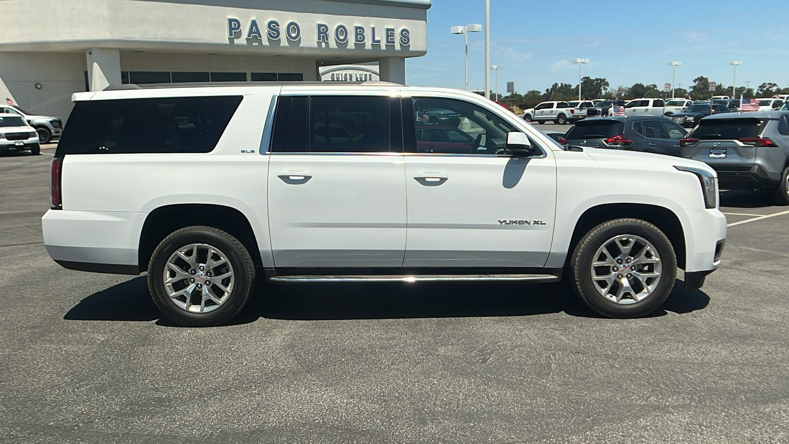 2020 GMC Yukon XL SLE 2