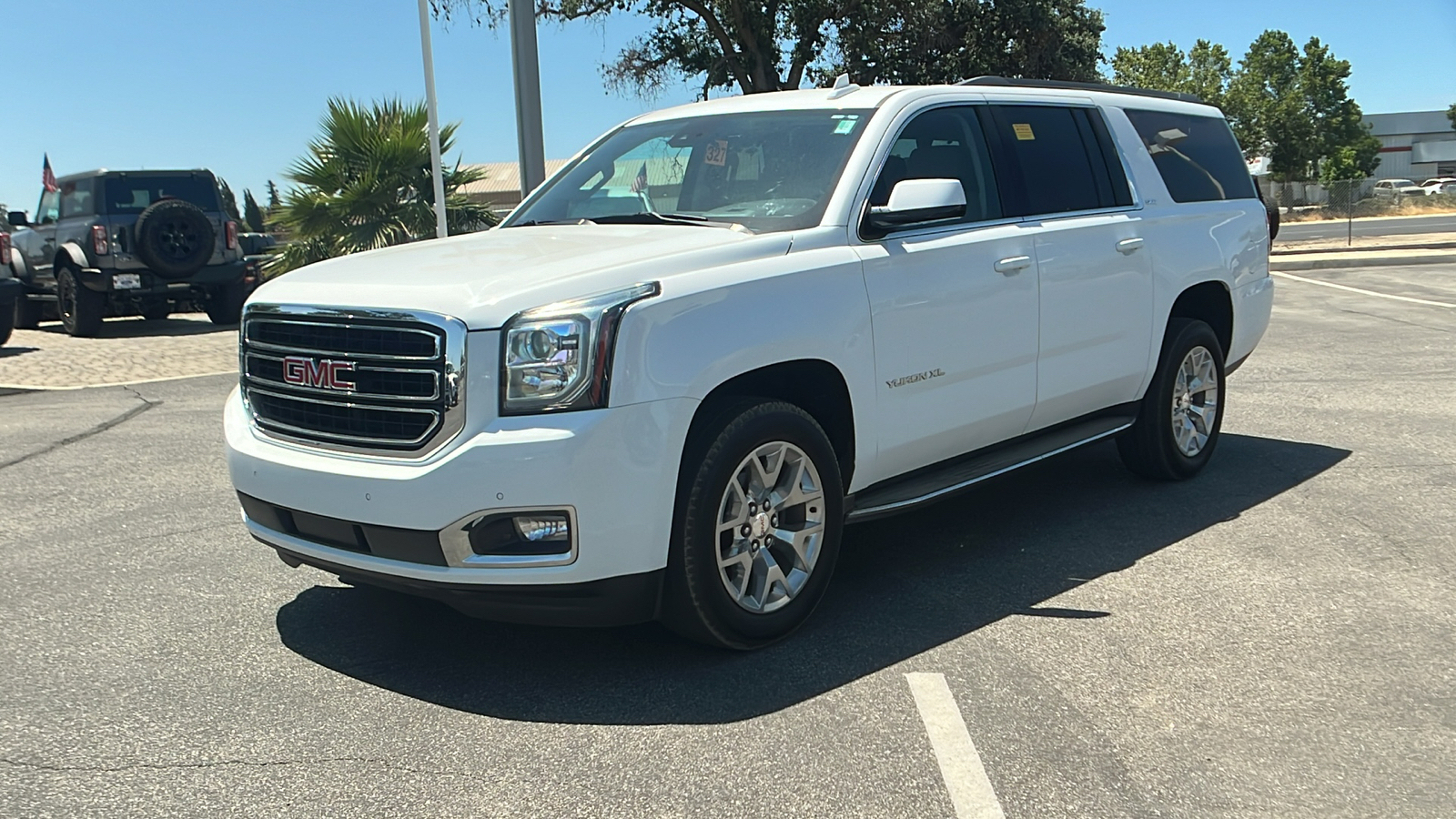 2020 GMC Yukon XL SLE 7