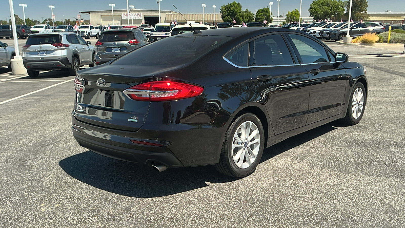 2019 Ford Fusion  3