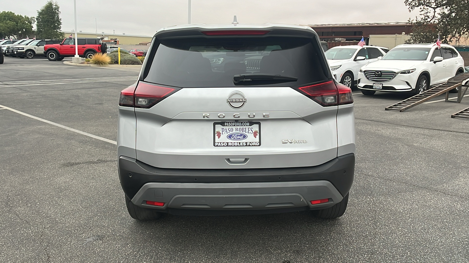 2022 Nissan Rogue SV 4