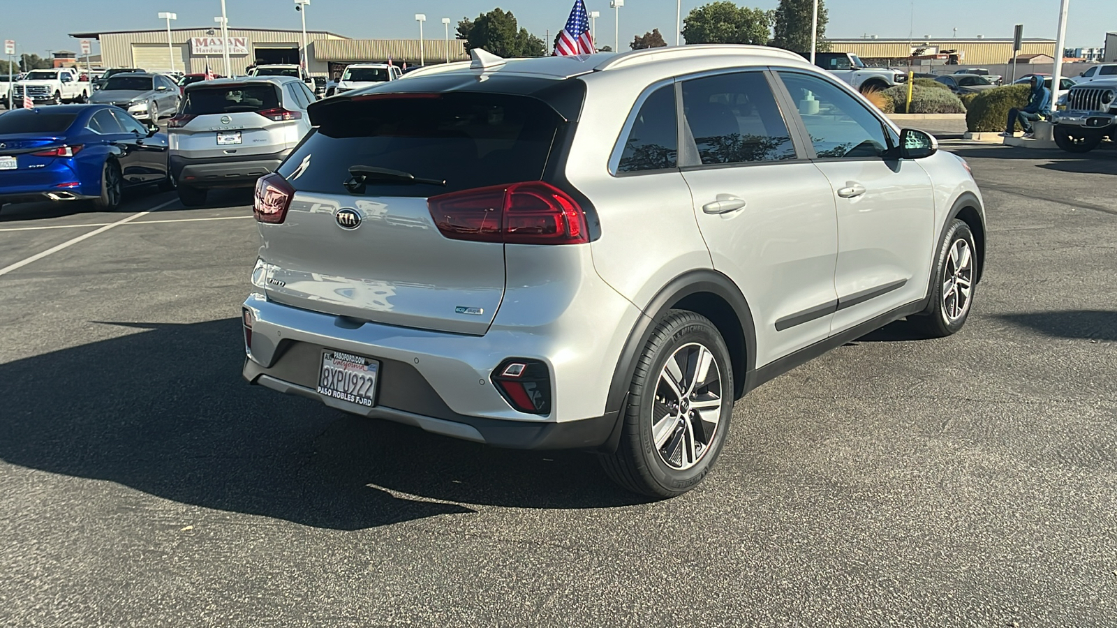 2021 Kia Niro Plug-In Hybrid EX Premium 3