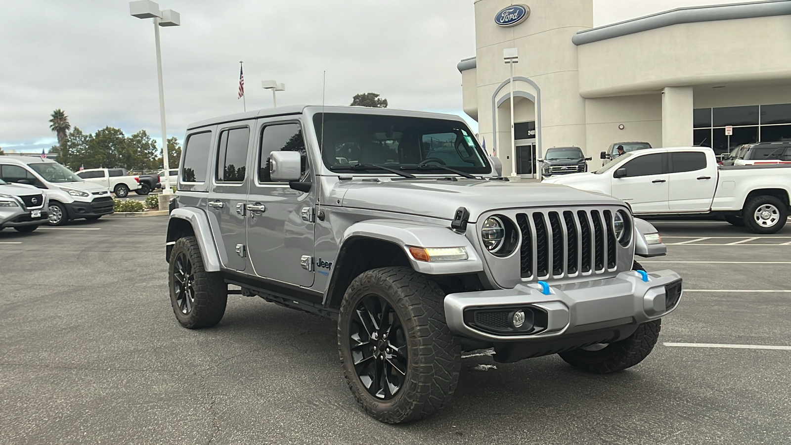 2021 Jeep Wrangler Unlimited Sahara 4xe 1