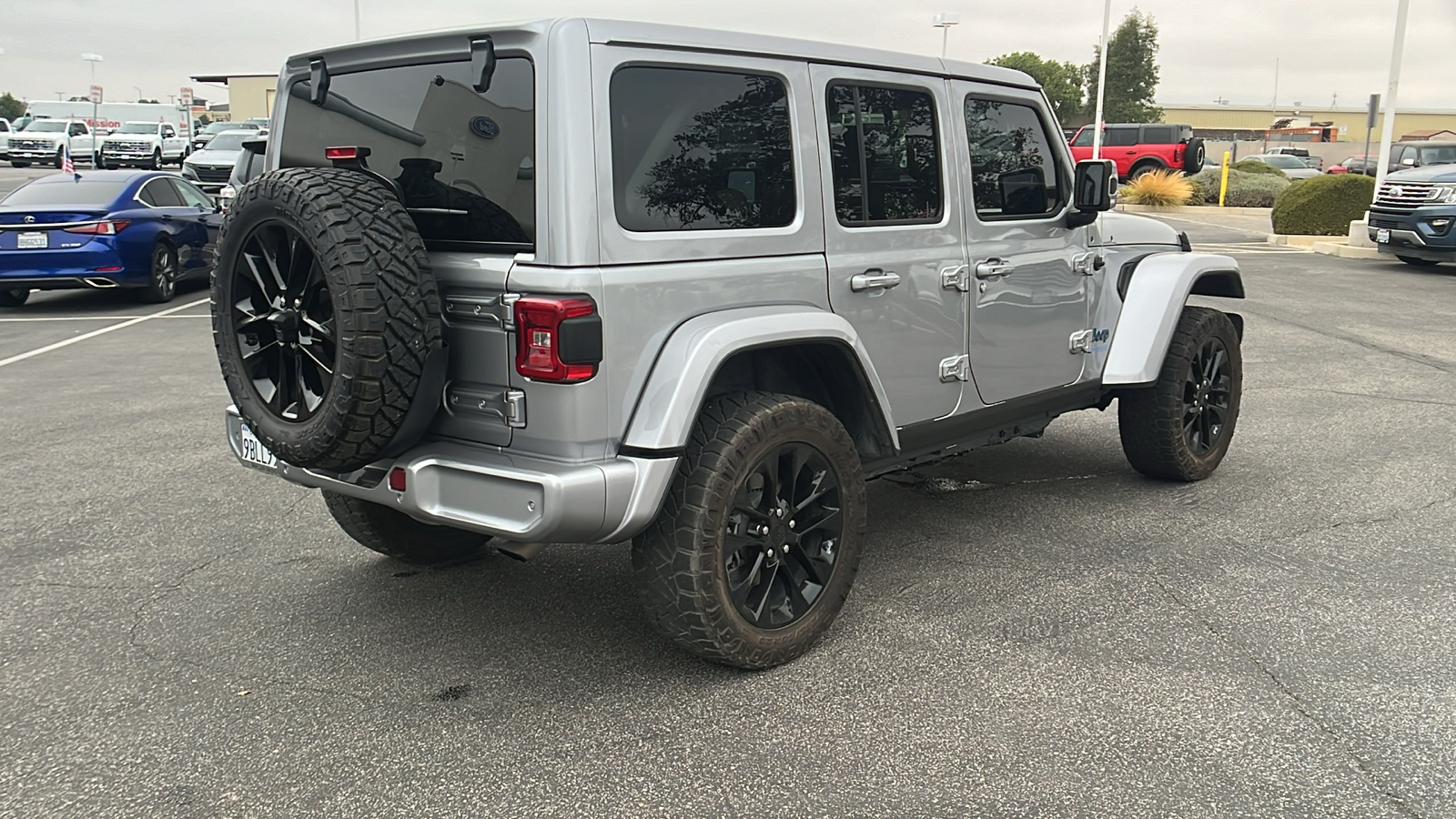 2021 Jeep Wrangler Unlimited Sahara 4xe 3