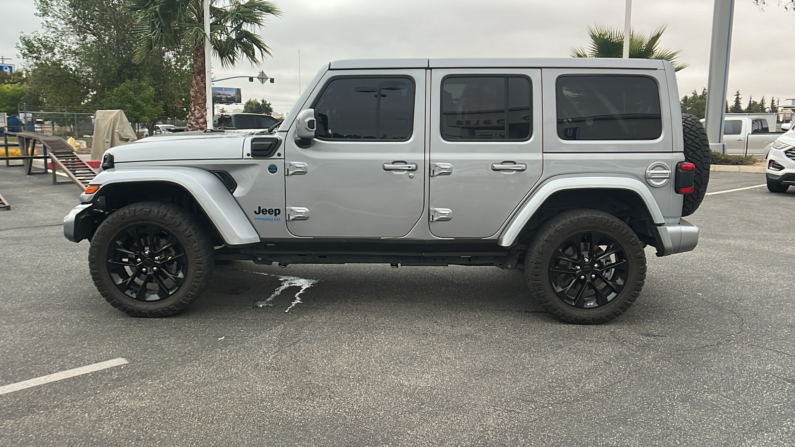 2021 Jeep Wrangler Unlimited Sahara 4xe 6