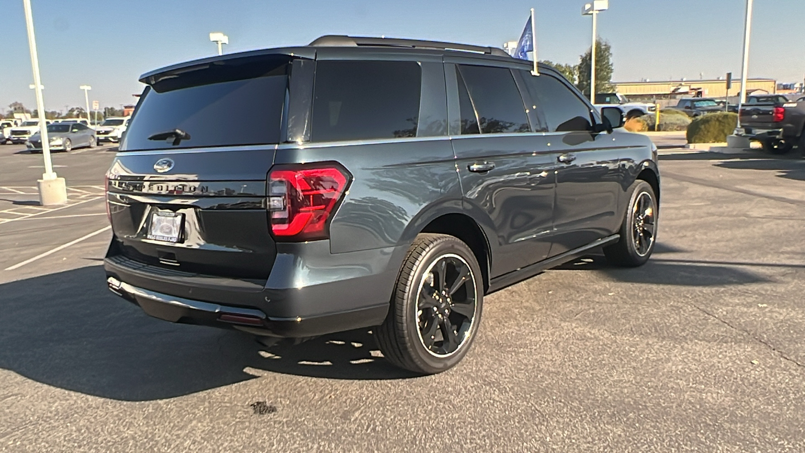 2024 Ford Expedition Limited 3