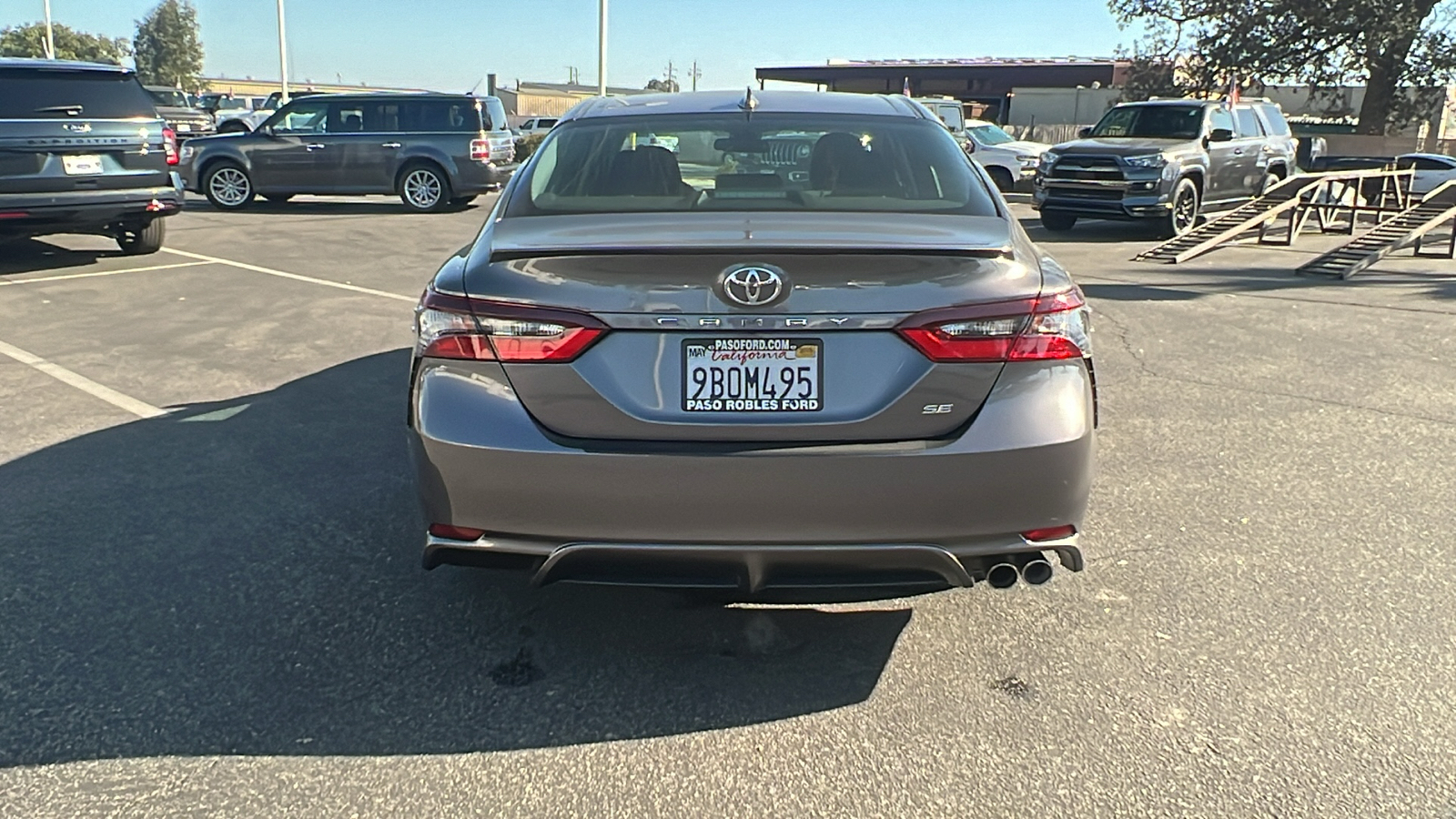 2022 Toyota Camry SE Nightshade 4