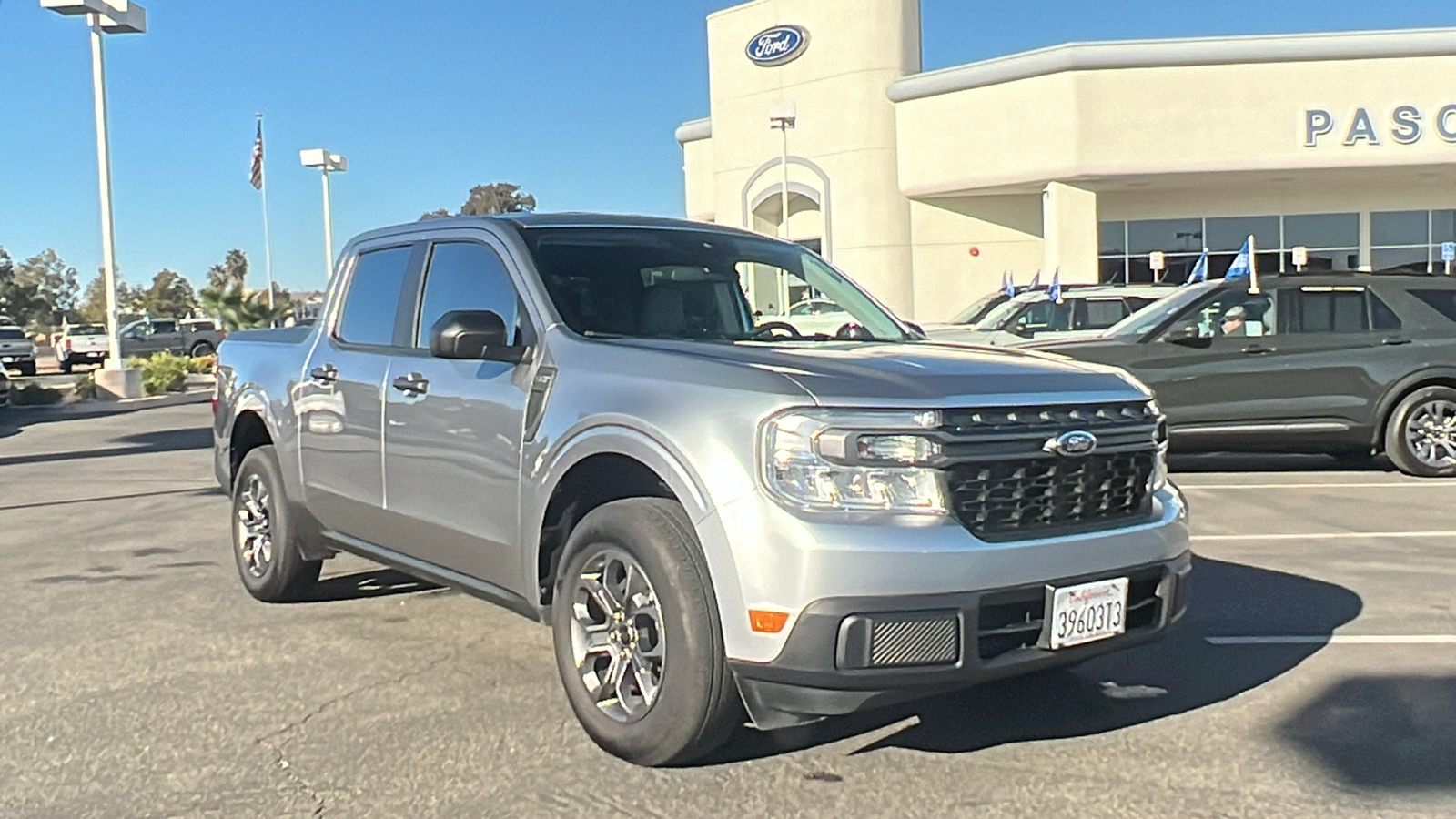 2023 Ford Maverick XLT 1