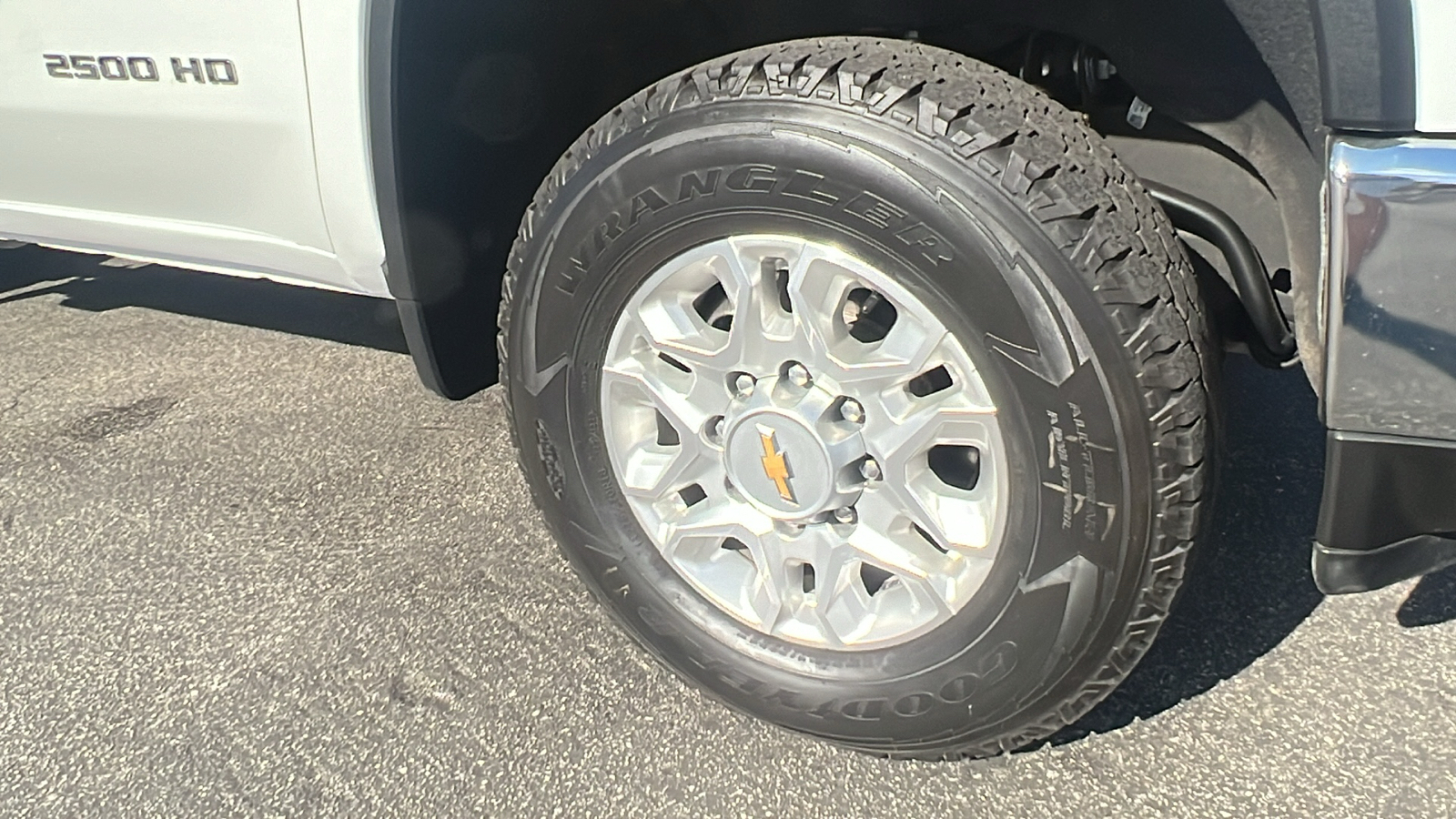 2023 Chevrolet Silverado 2500HD LT 10