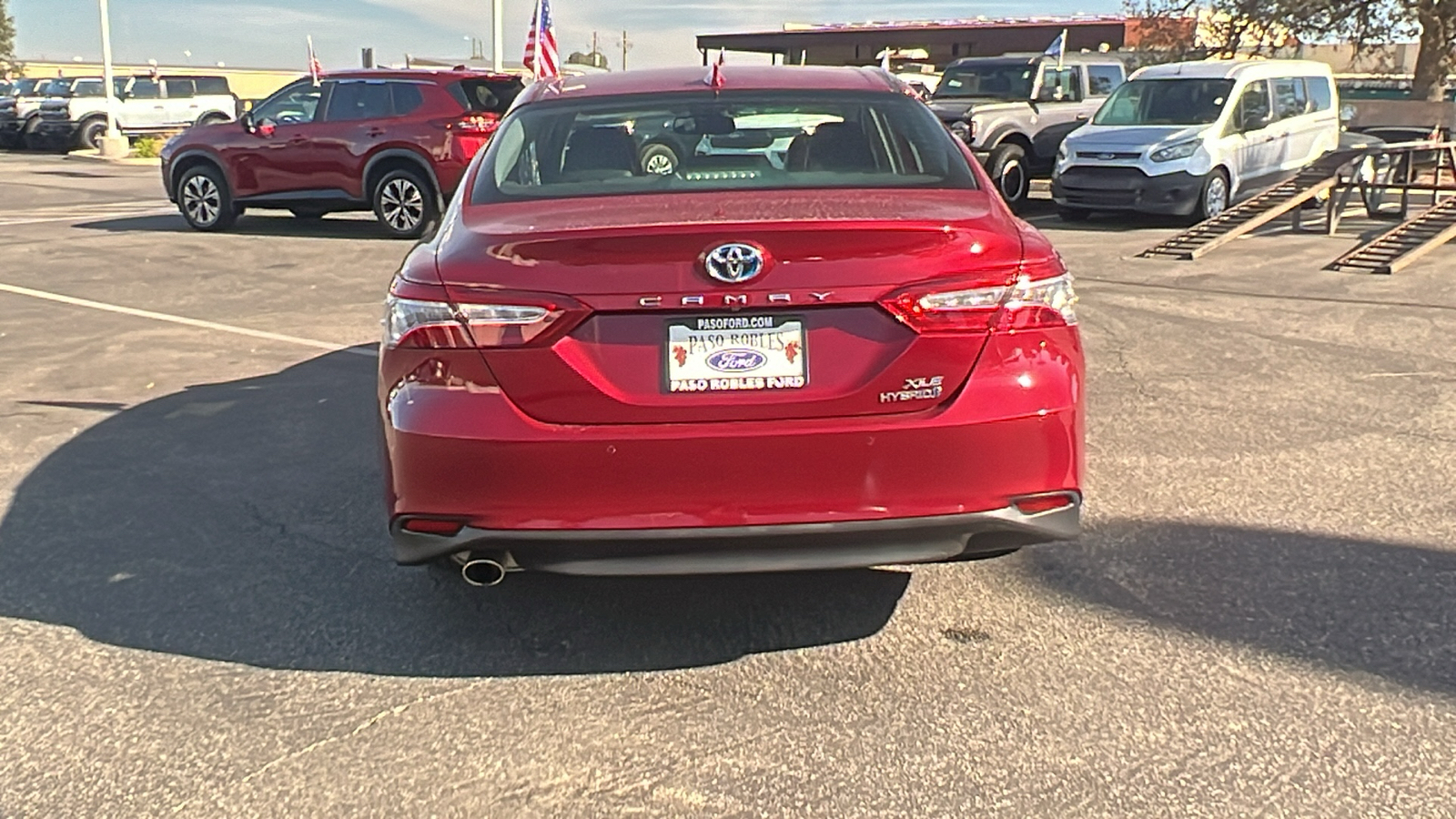 2020 Toyota Camry Hybrid XLE 4