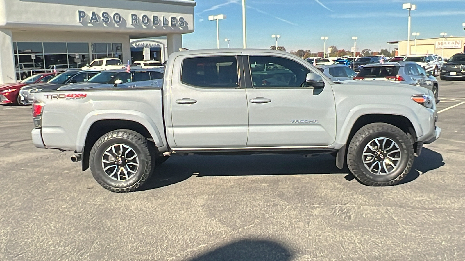 2021 Toyota Tacoma TRD Sport 2