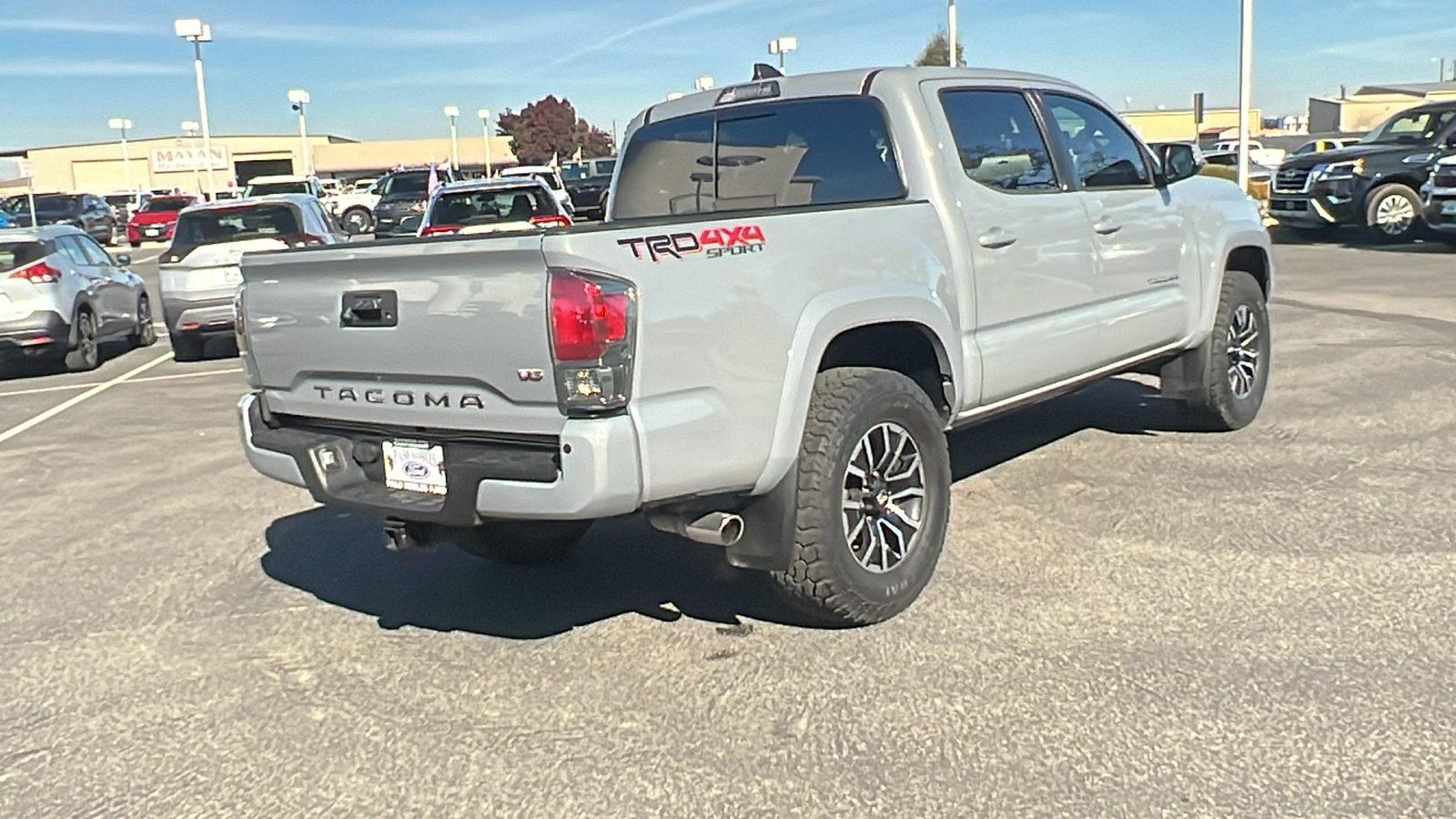 2021 Toyota Tacoma TRD Sport 3