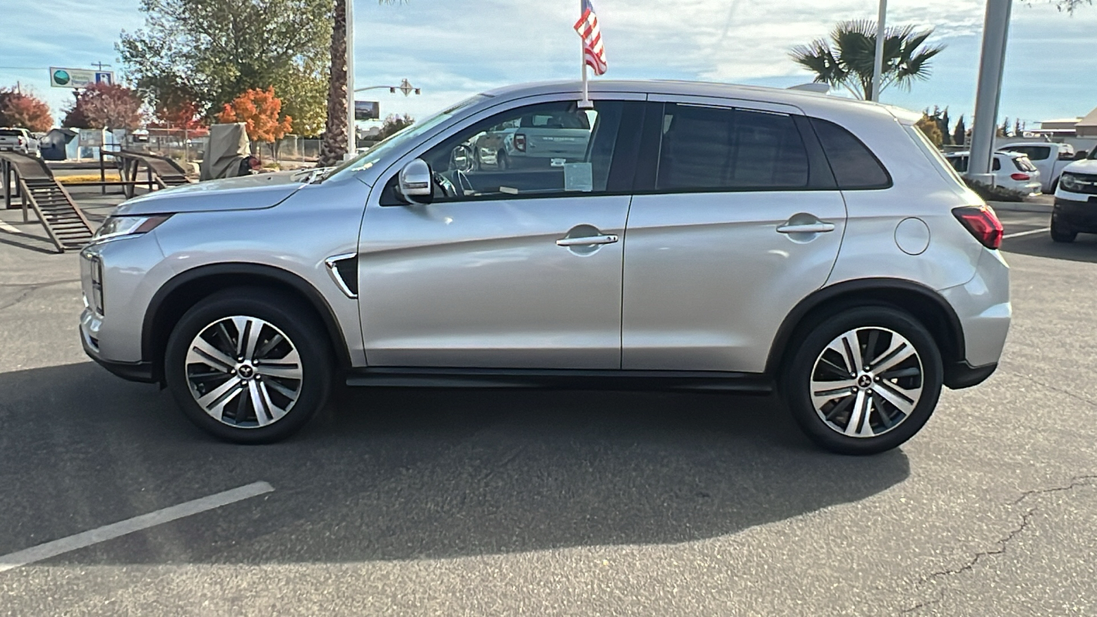 2022 Mitsubishi Outlander Sport 2.0 SE 6