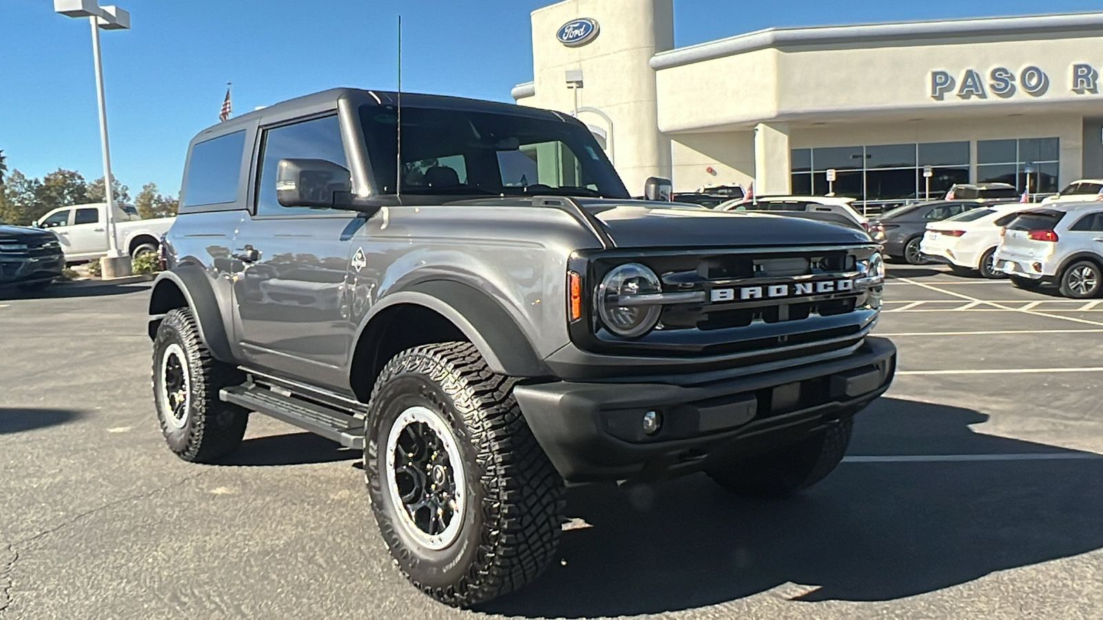 2023 Ford Bronco Outer Banks 1