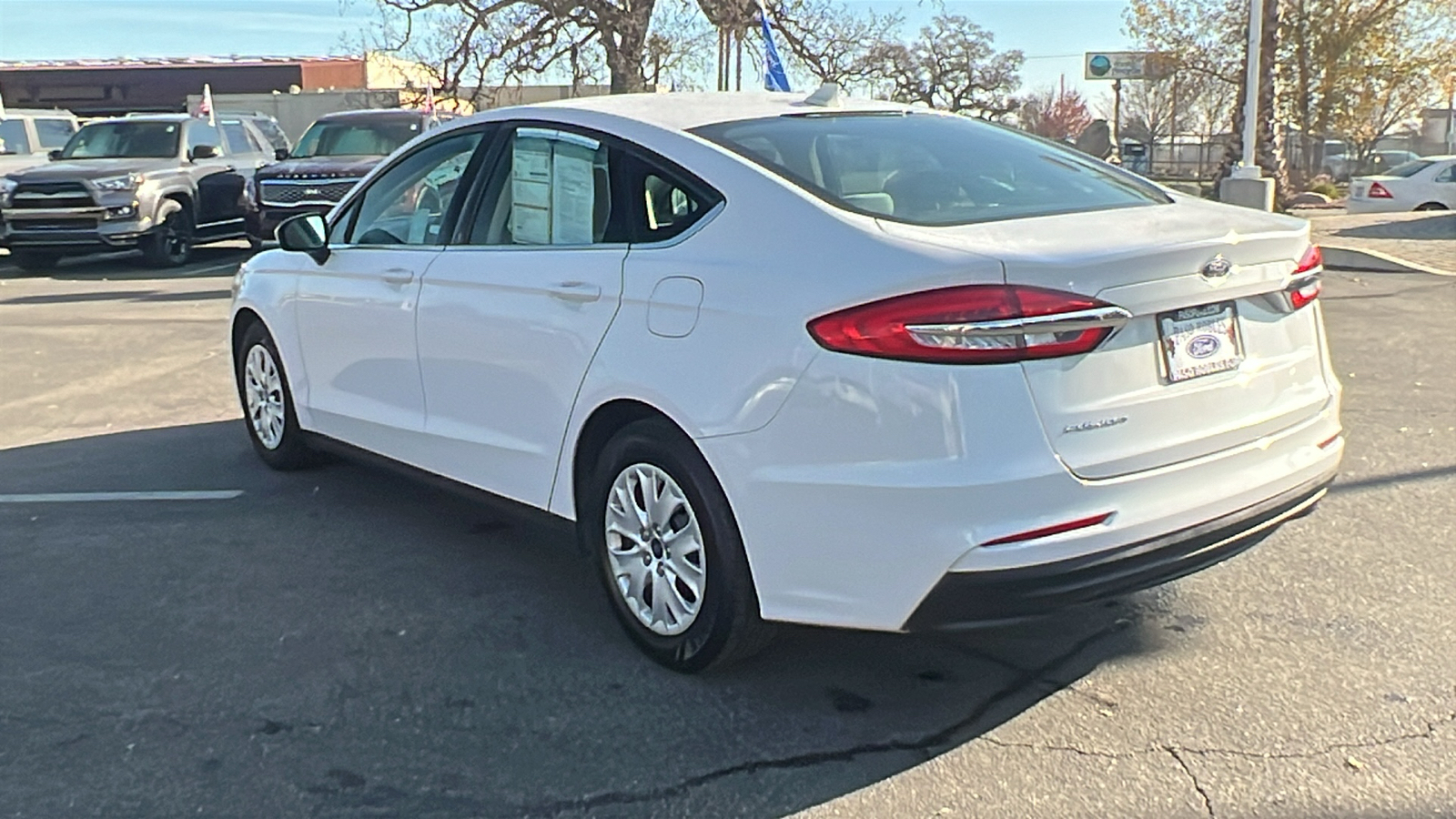 2020 Ford Fusion S 5