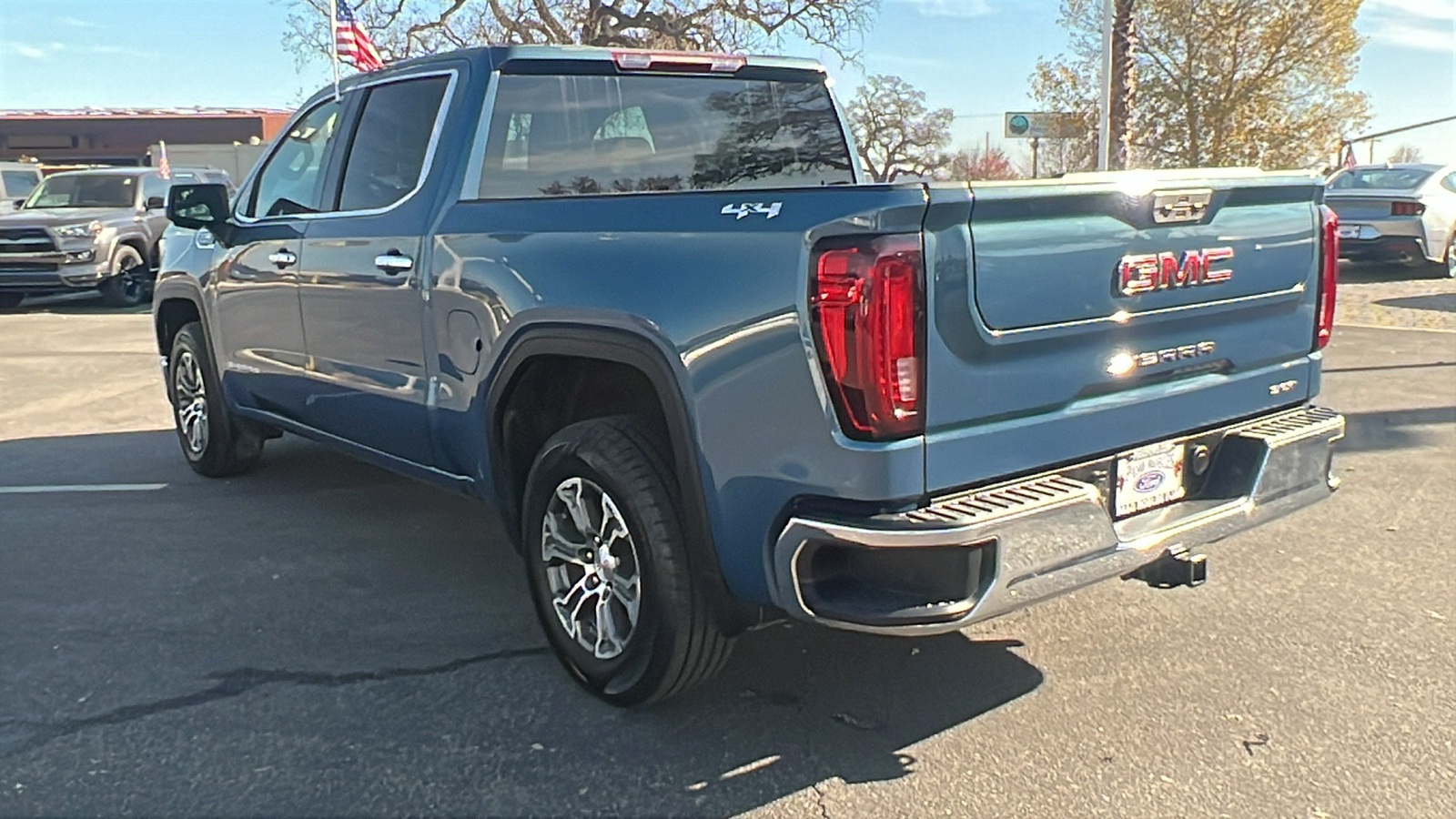 2024 GMC Sierra 1500 SLT 5