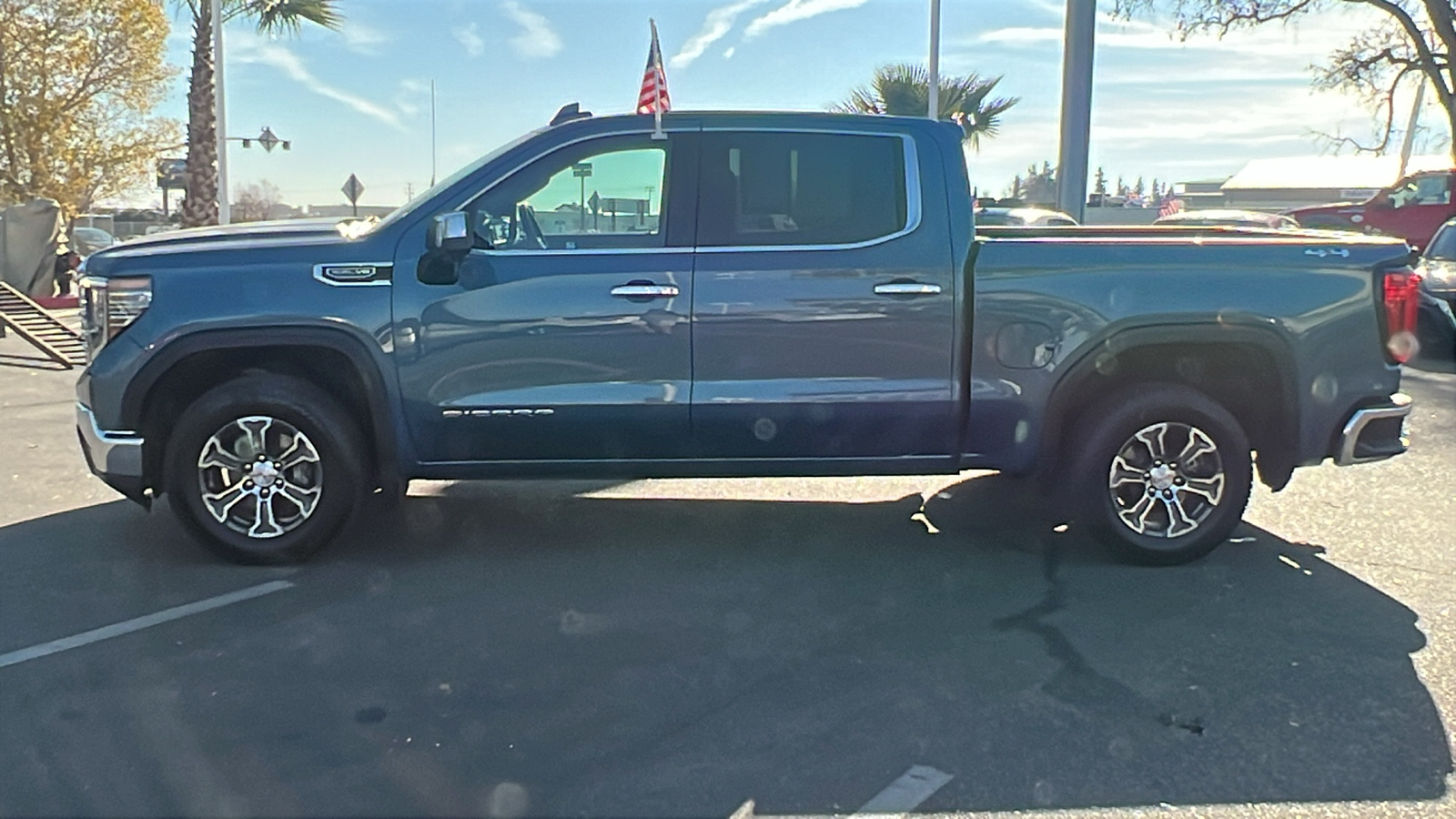 2024 GMC Sierra 1500 SLT 6