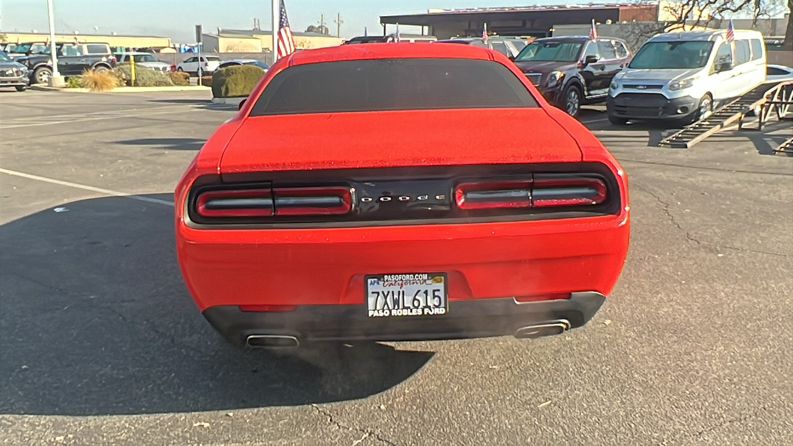 2017 Dodge Challenger SXT 4