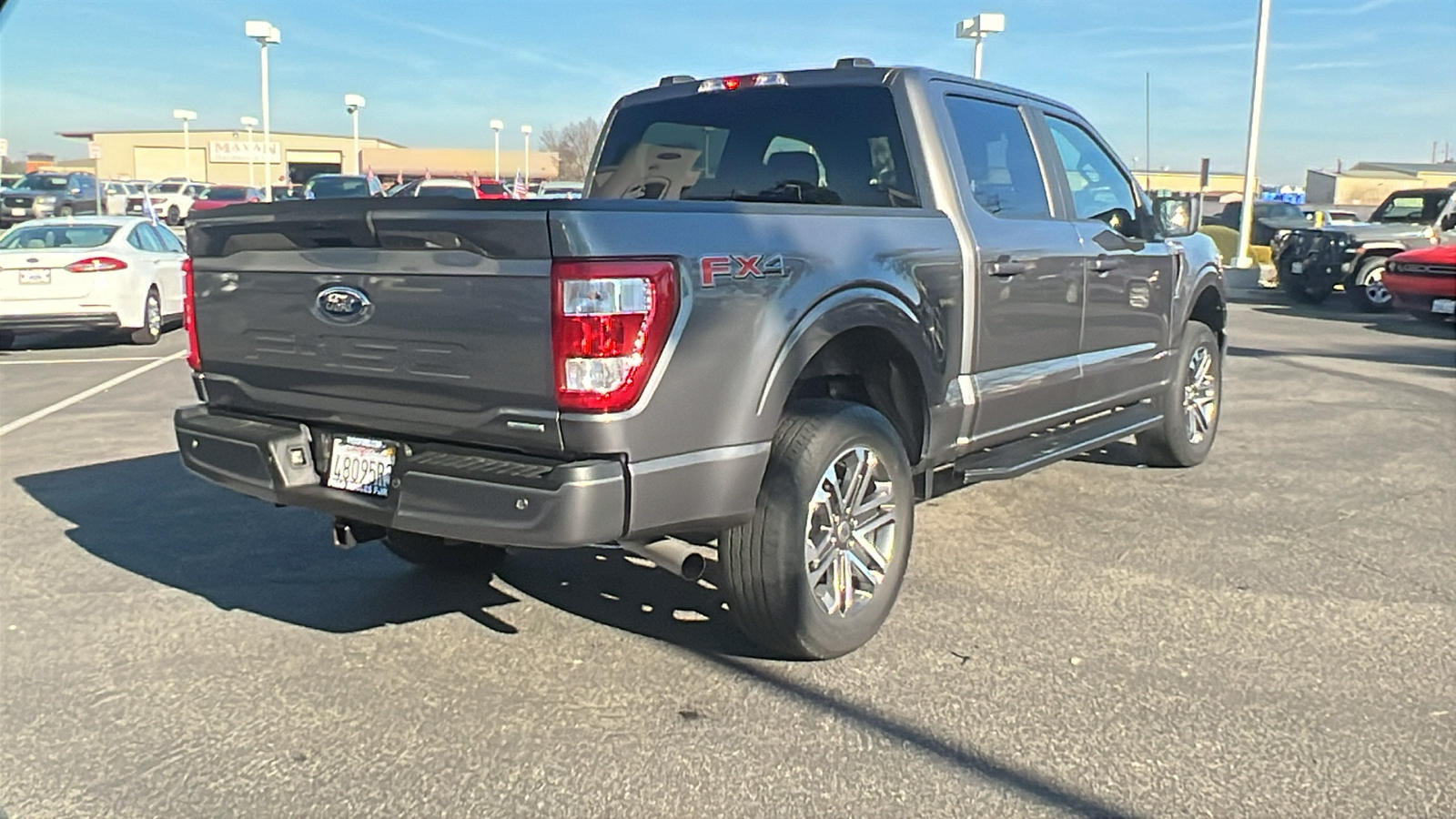 2022 Ford F-150 XL 3