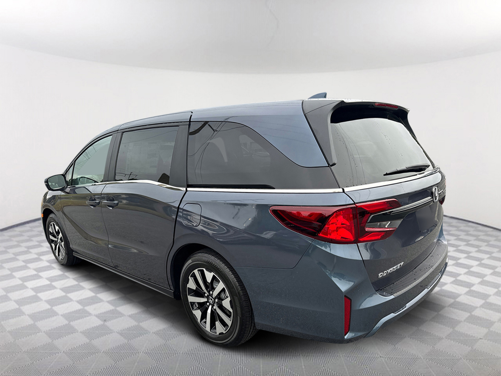 2025 Honda Odyssey EX-L 5