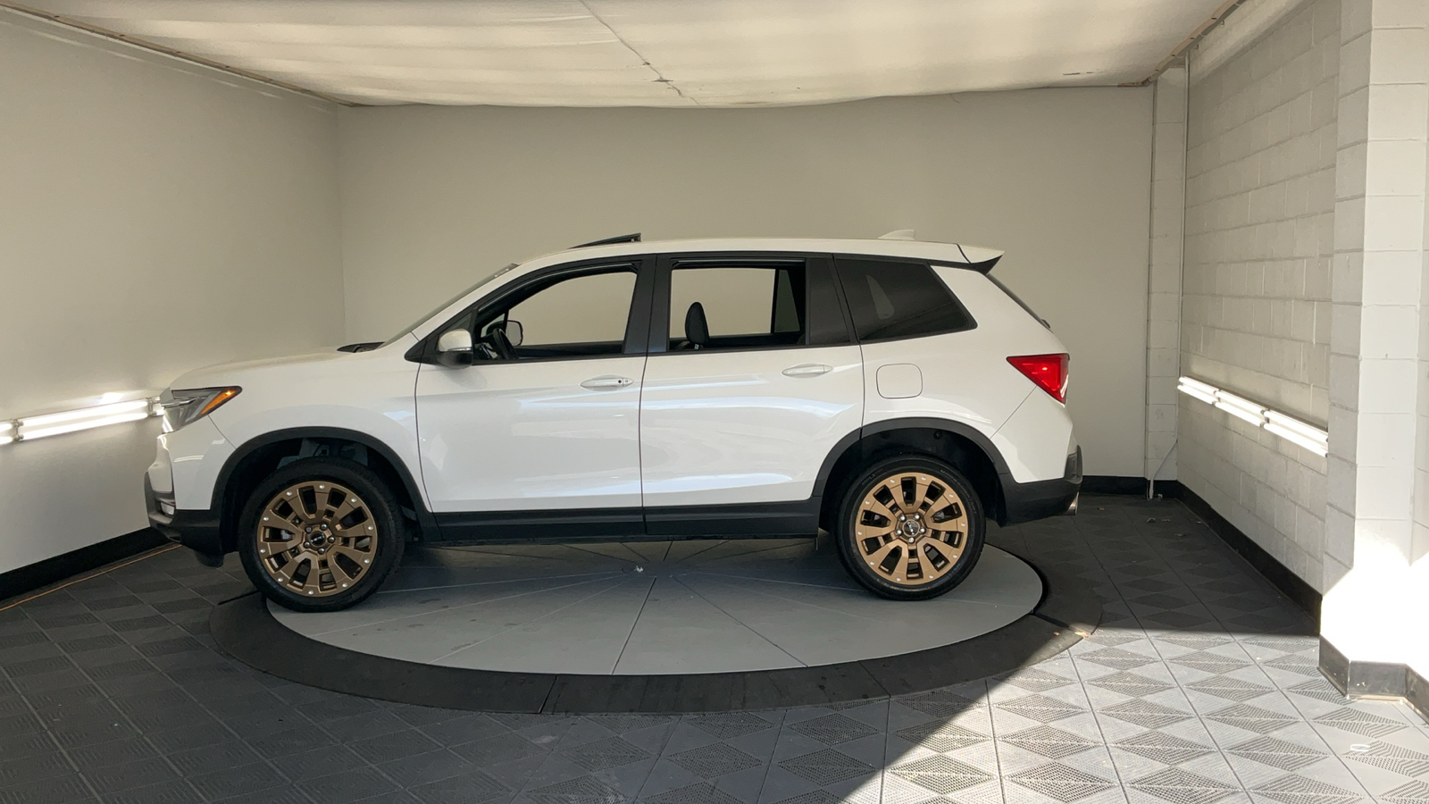 2023 Honda Passport EX-L 9