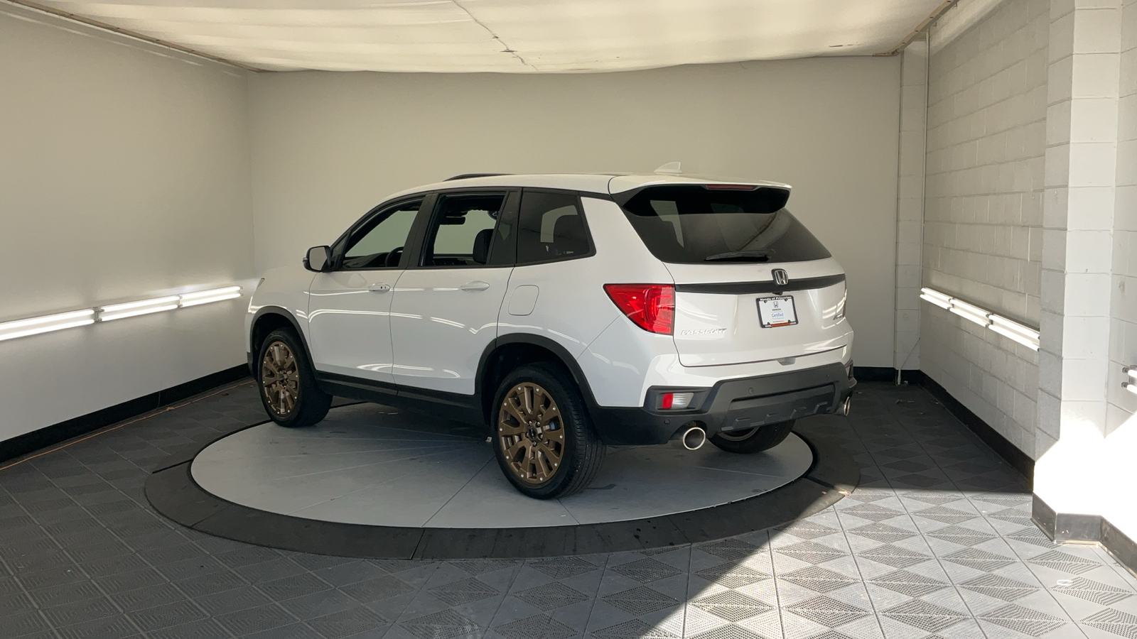 2023 Honda Passport EX-L 10