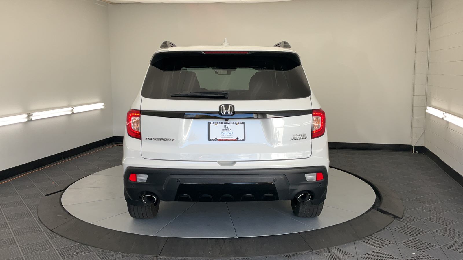 2021 Honda Passport Elite 11