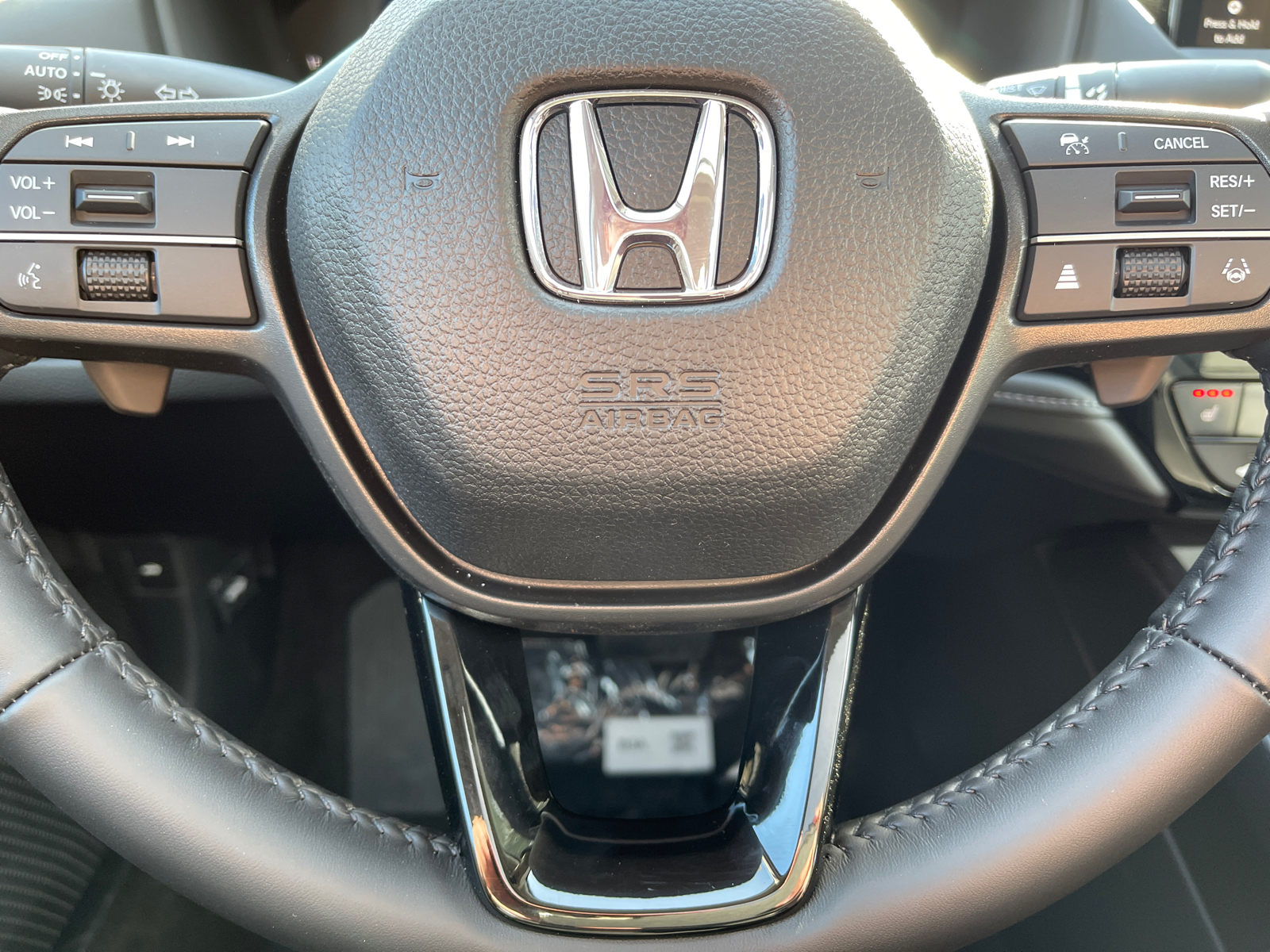 2024 Honda Accord Hybrid EX-L 17