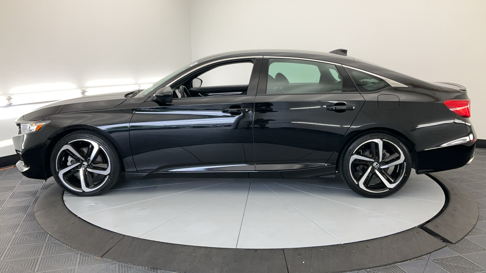 2021 Honda Accord Sport 9