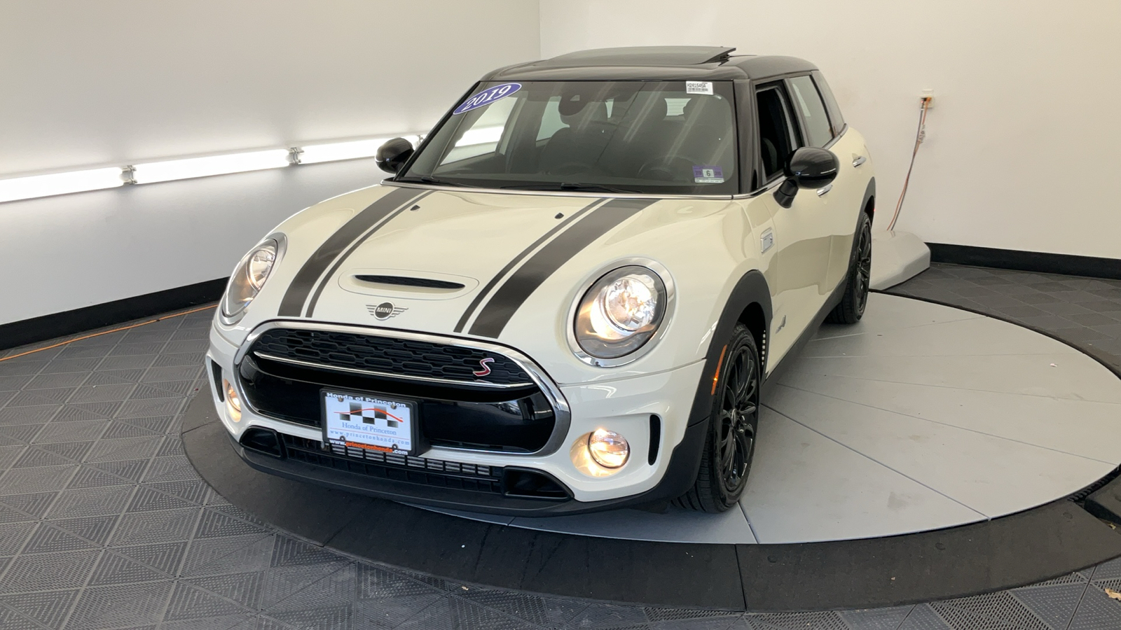 2019 MINI Cooper S Clubman Signature 8