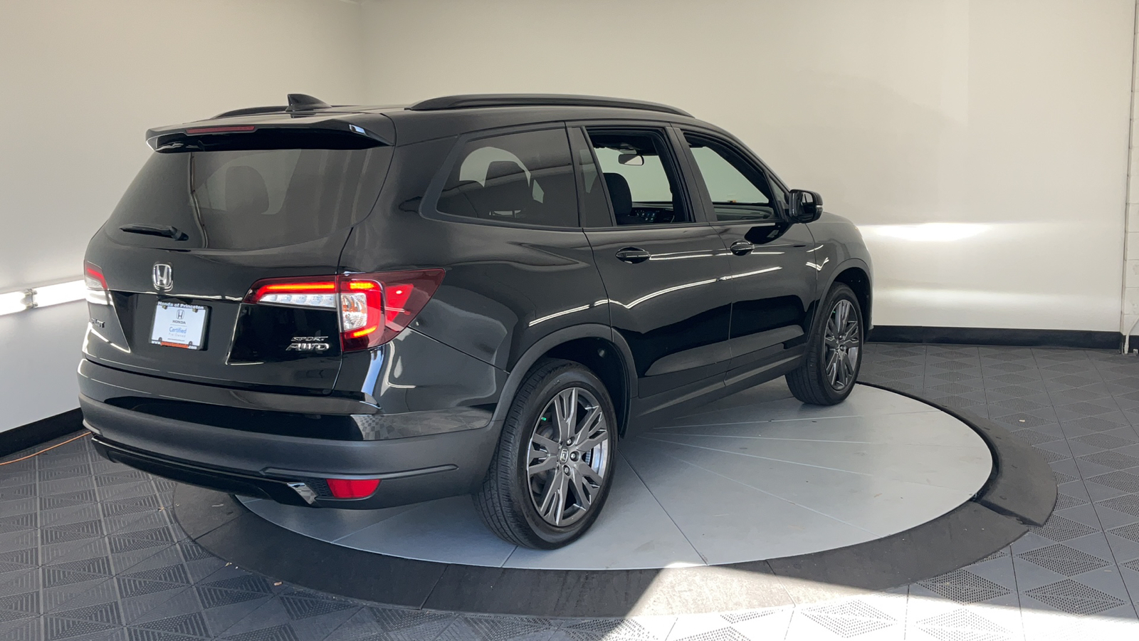 2022 Honda Pilot Sport 12