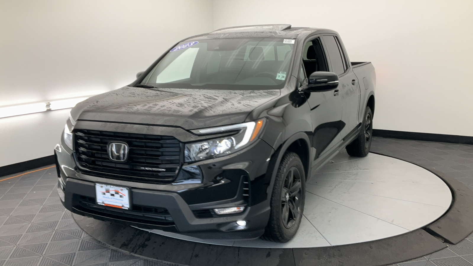 2023 Honda Ridgeline Black Edition 8