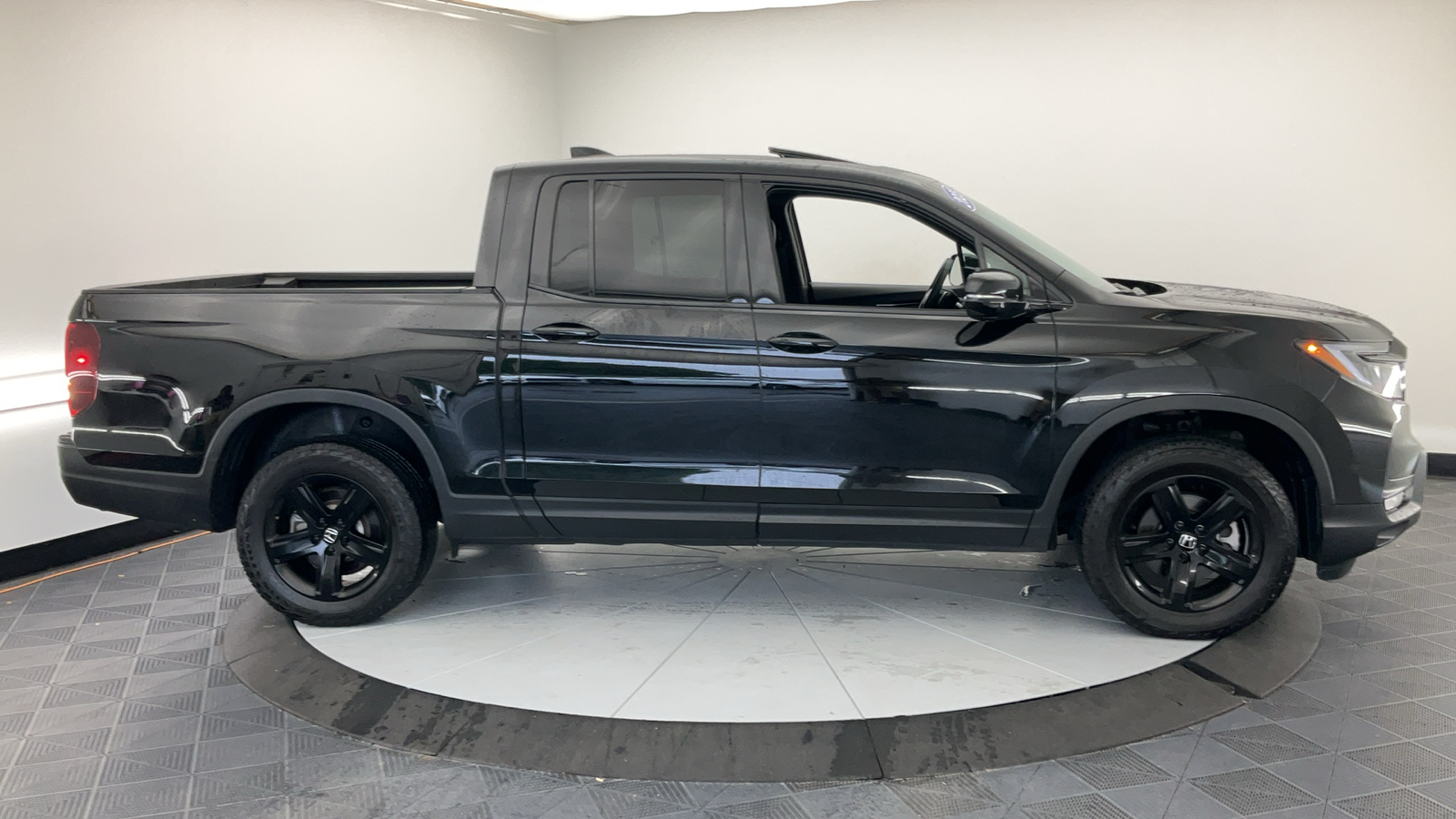 2023 Honda Ridgeline Black Edition 13