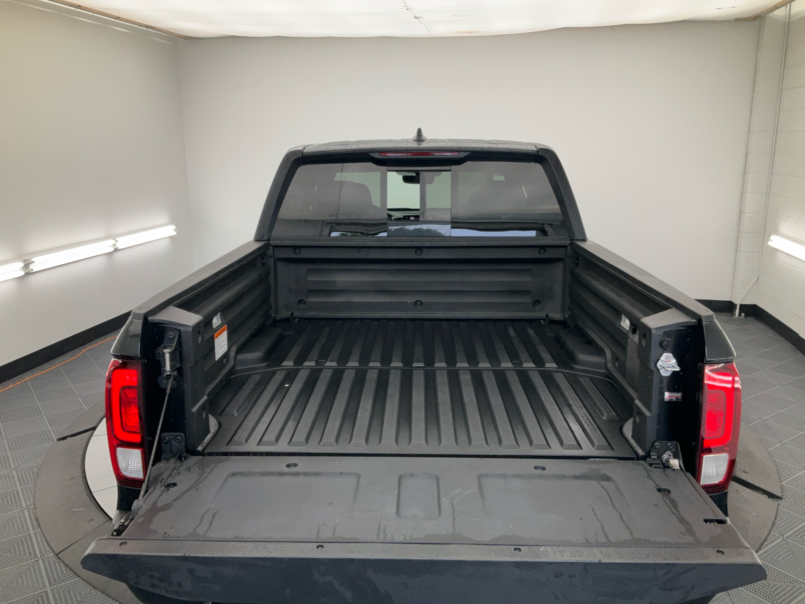 2023 Honda Ridgeline Black Edition 14