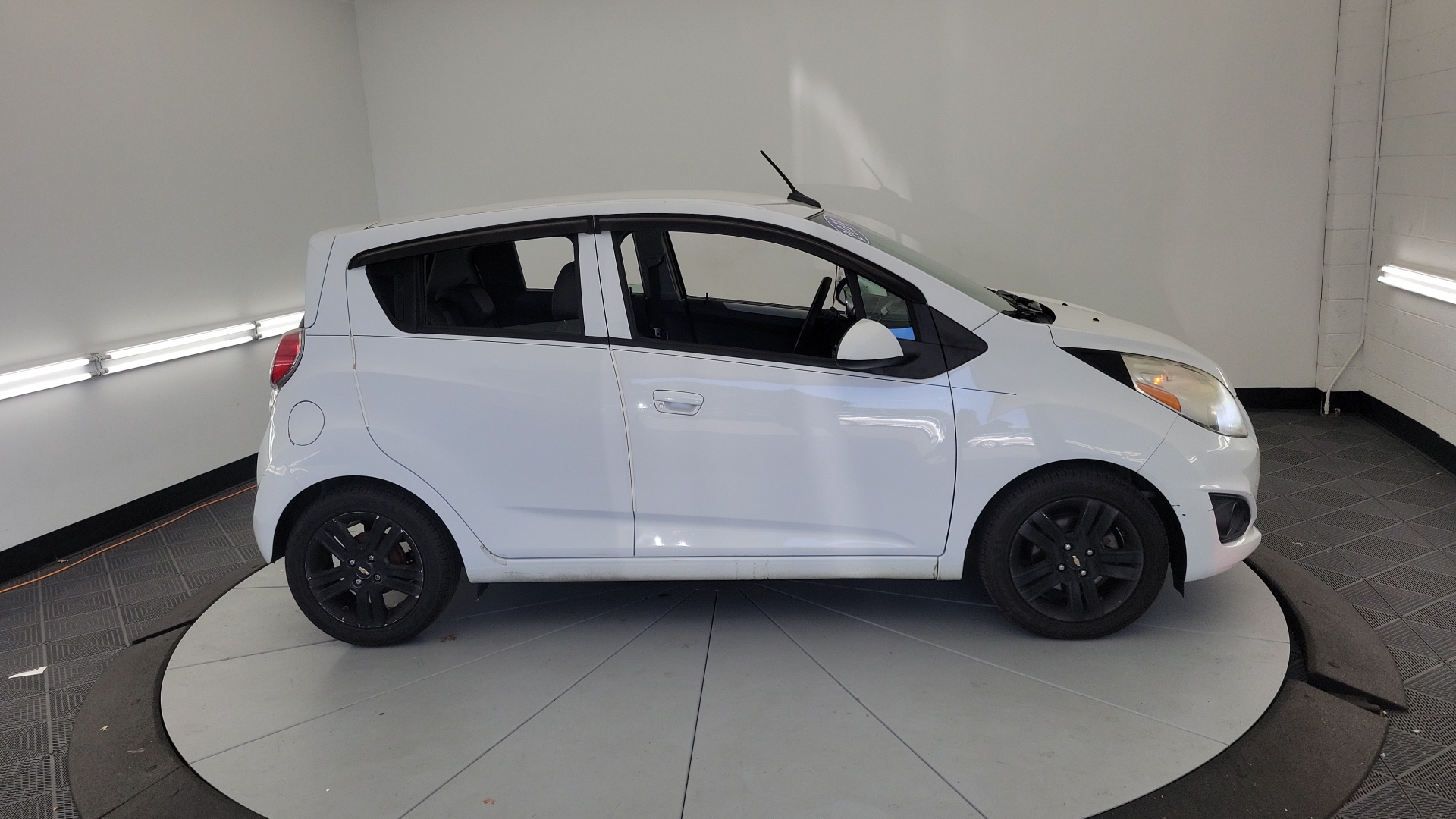 2014 Chevrolet Spark 1LT 11