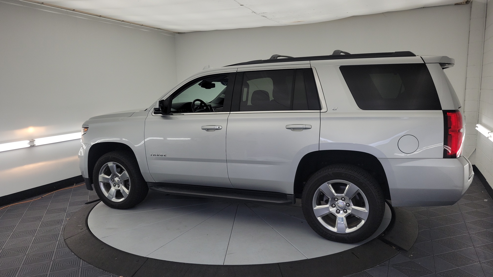 2018 Chevrolet Tahoe LT 10