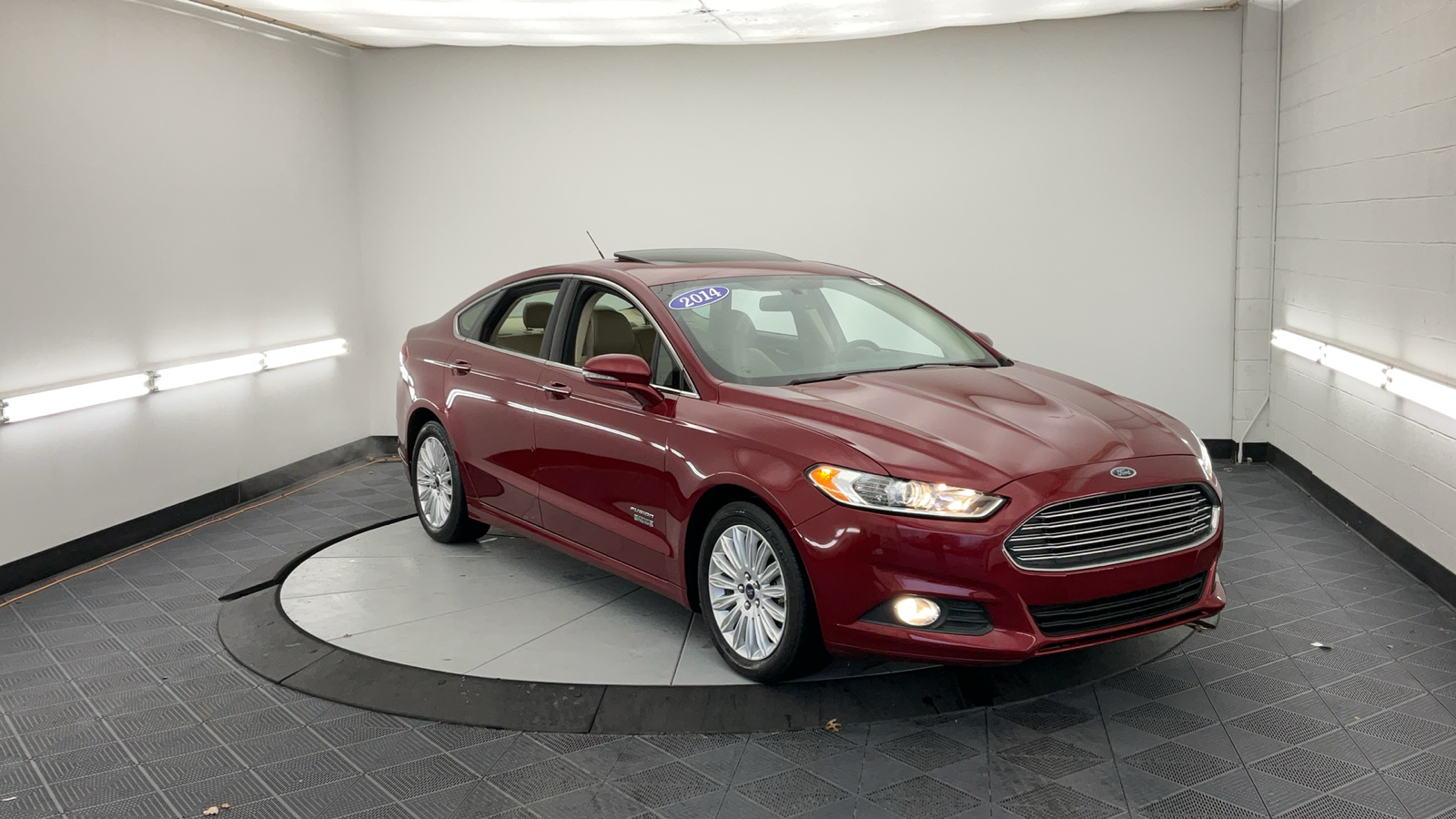 2014 Ford Fusion Energi SE Luxury 1