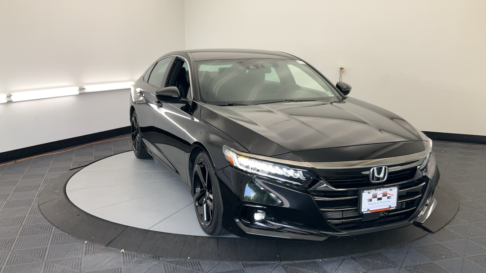 2021 Honda Accord Sport 1