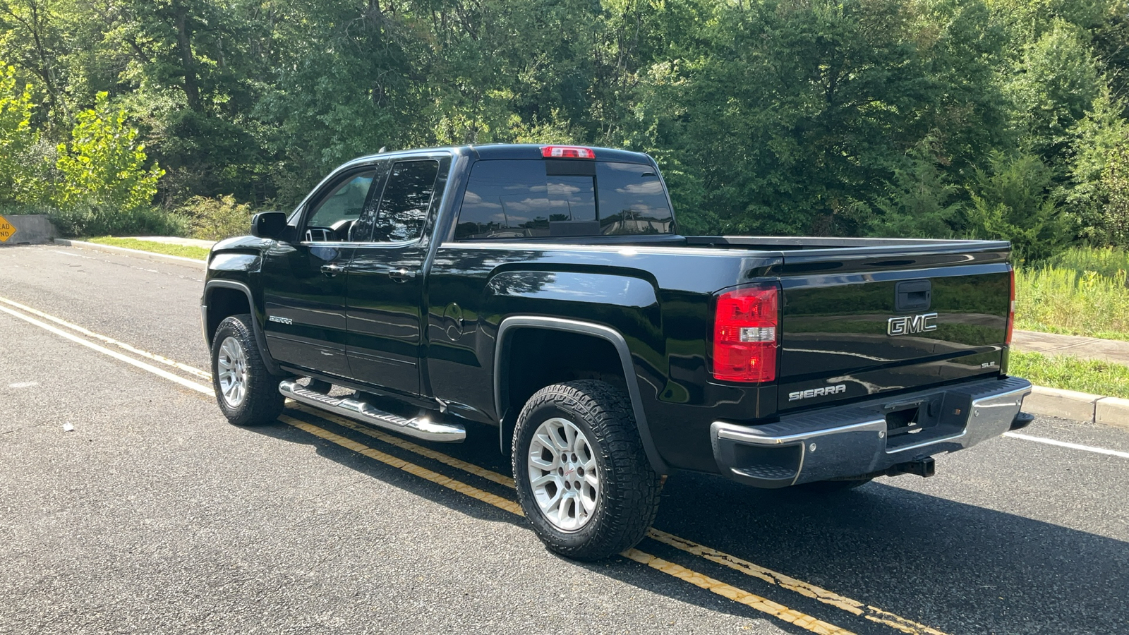 2016 GMC Sierra 1500 SLE 9